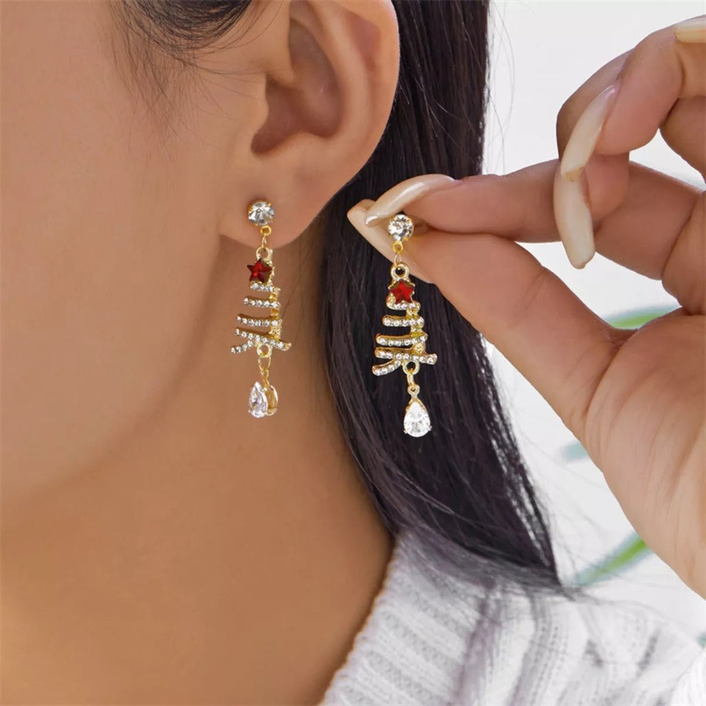 18K Gold-Plated Christmas Tree Earrings - Aura Apparel