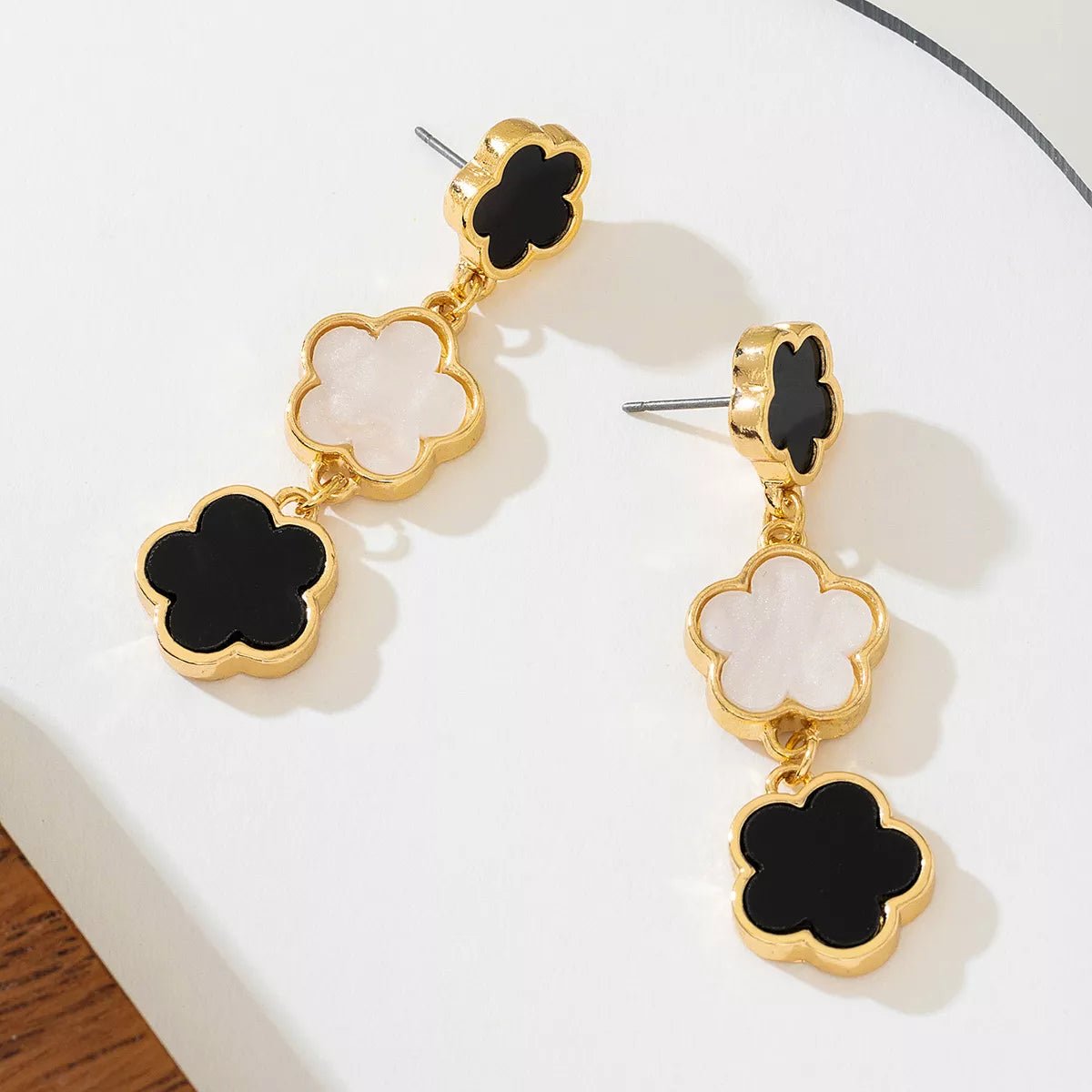 18K Gold-Plated Clover Drop Earrings - Aura Apparel