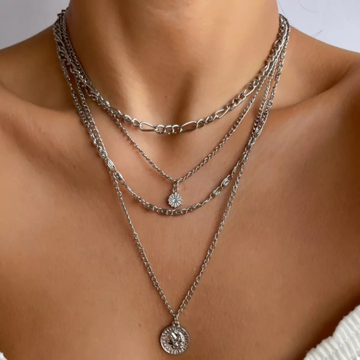 Four Layered Pendant Necklace - Aura Apparel