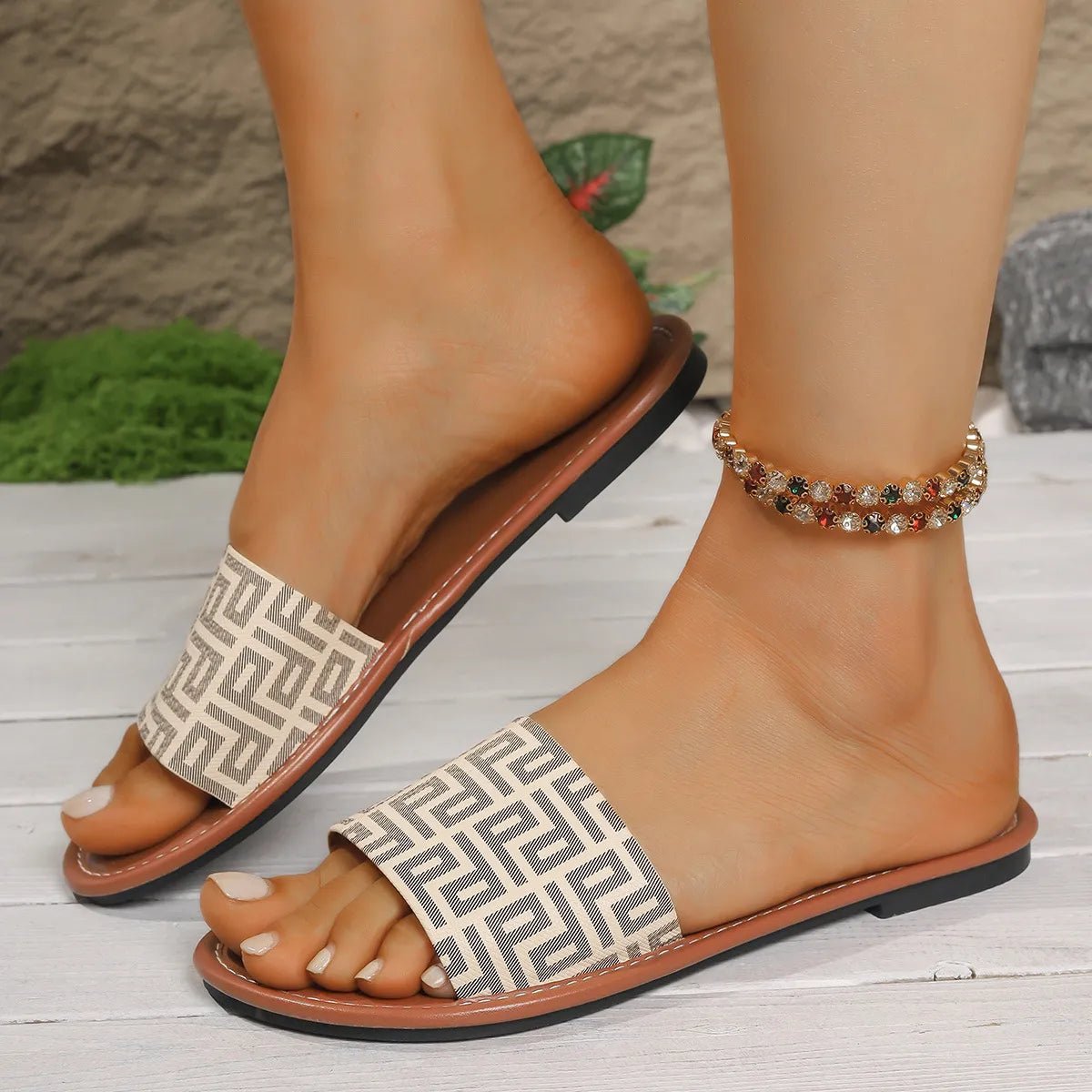 Geometric Pattern Flat Slide Sandals - Aura Apparel