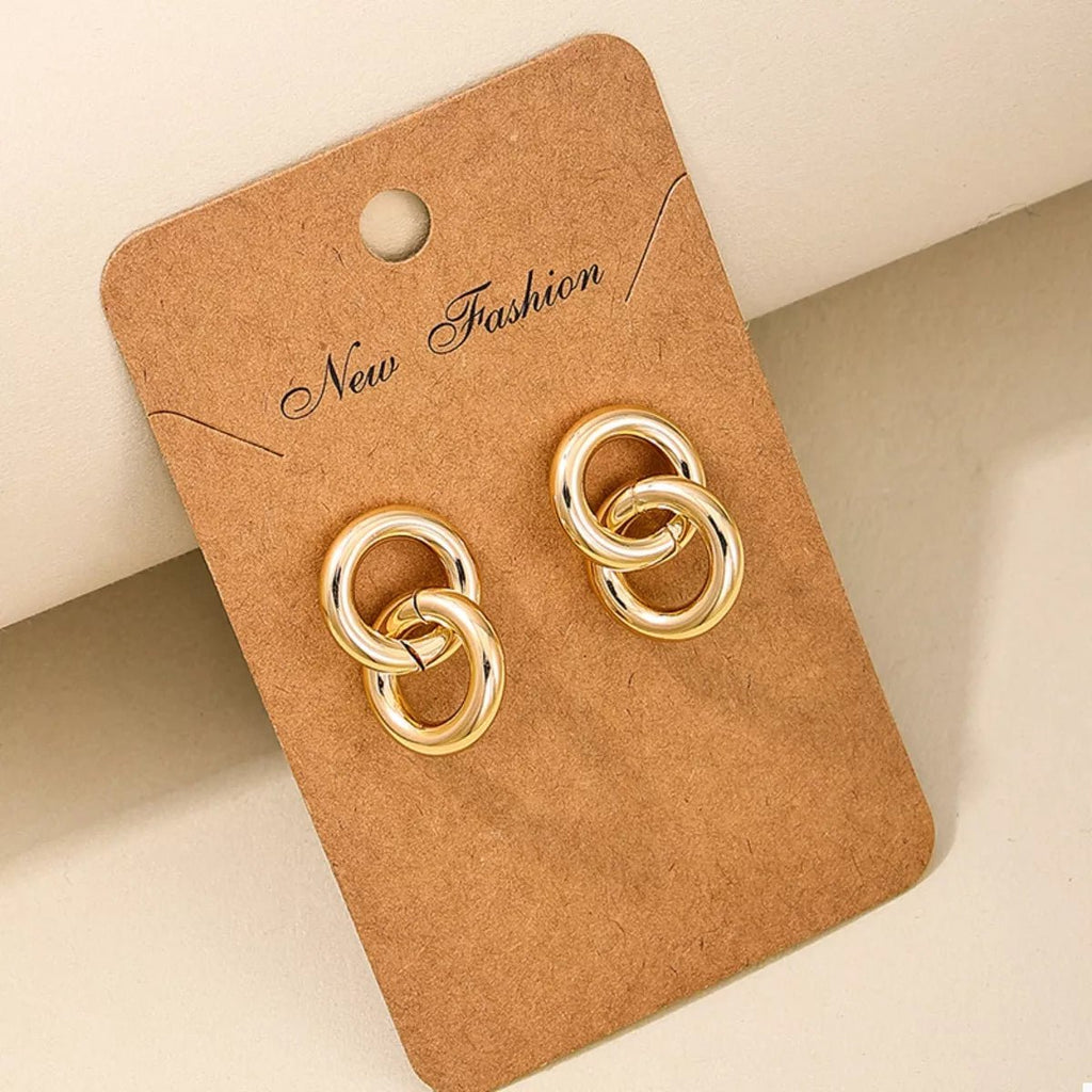 Interlocked Chain Link Stud Earrings - Aura Apparel