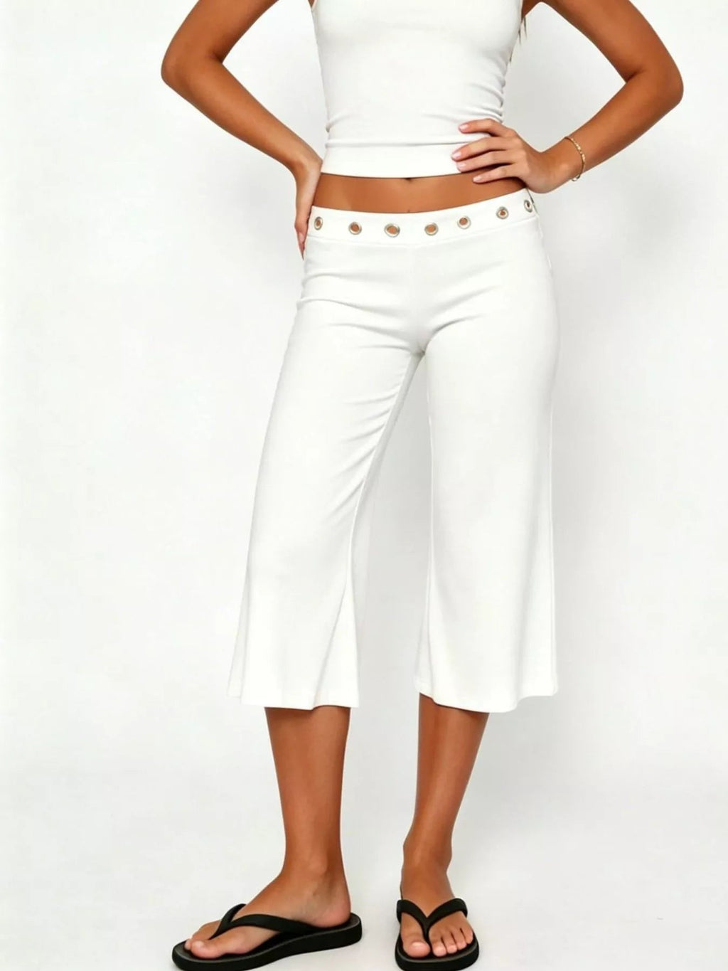 Mid Rise Capris Pants - Aura Apparel