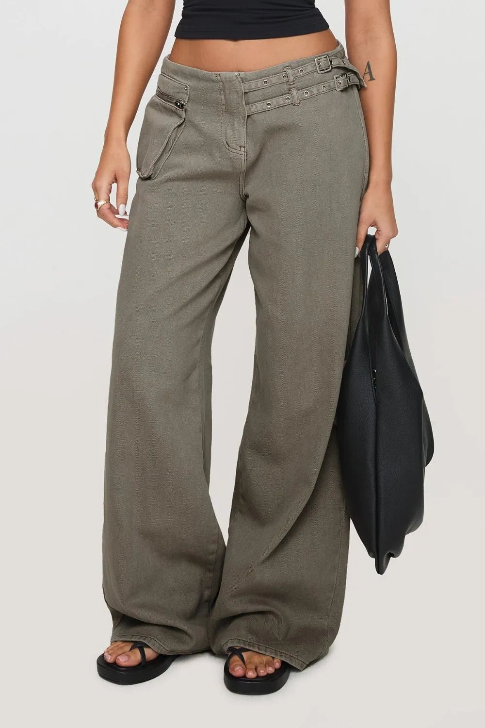 Wide Leg Jeans with Pockets - Aura Apparel